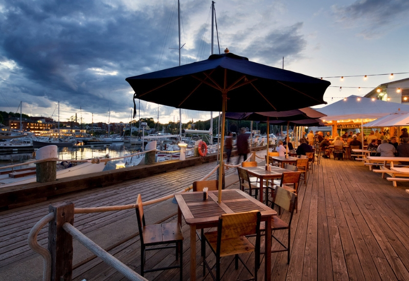 13 BEST Local Camden Maine Restaurants in 2024