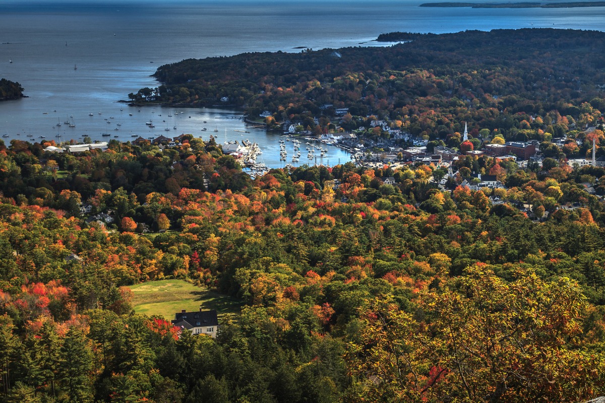 29 Best Fall Things to Do in Camden Maine